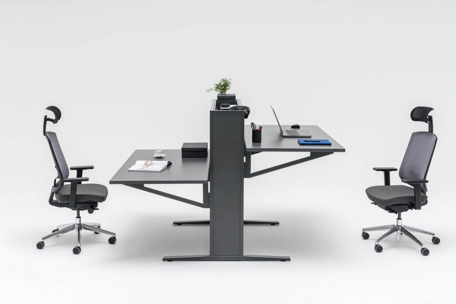 Doppelschreibtisch elektrisch höhenverstellbar