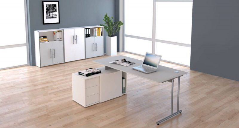 Schreibtisch-mit-Sideboard-start-up_LG