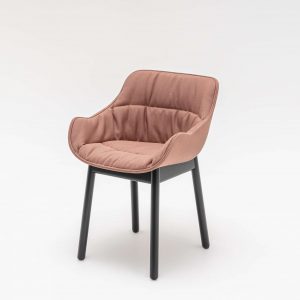 Besucherstuhl-Baltic-Soft-Duo-mit-Holzgestell-1